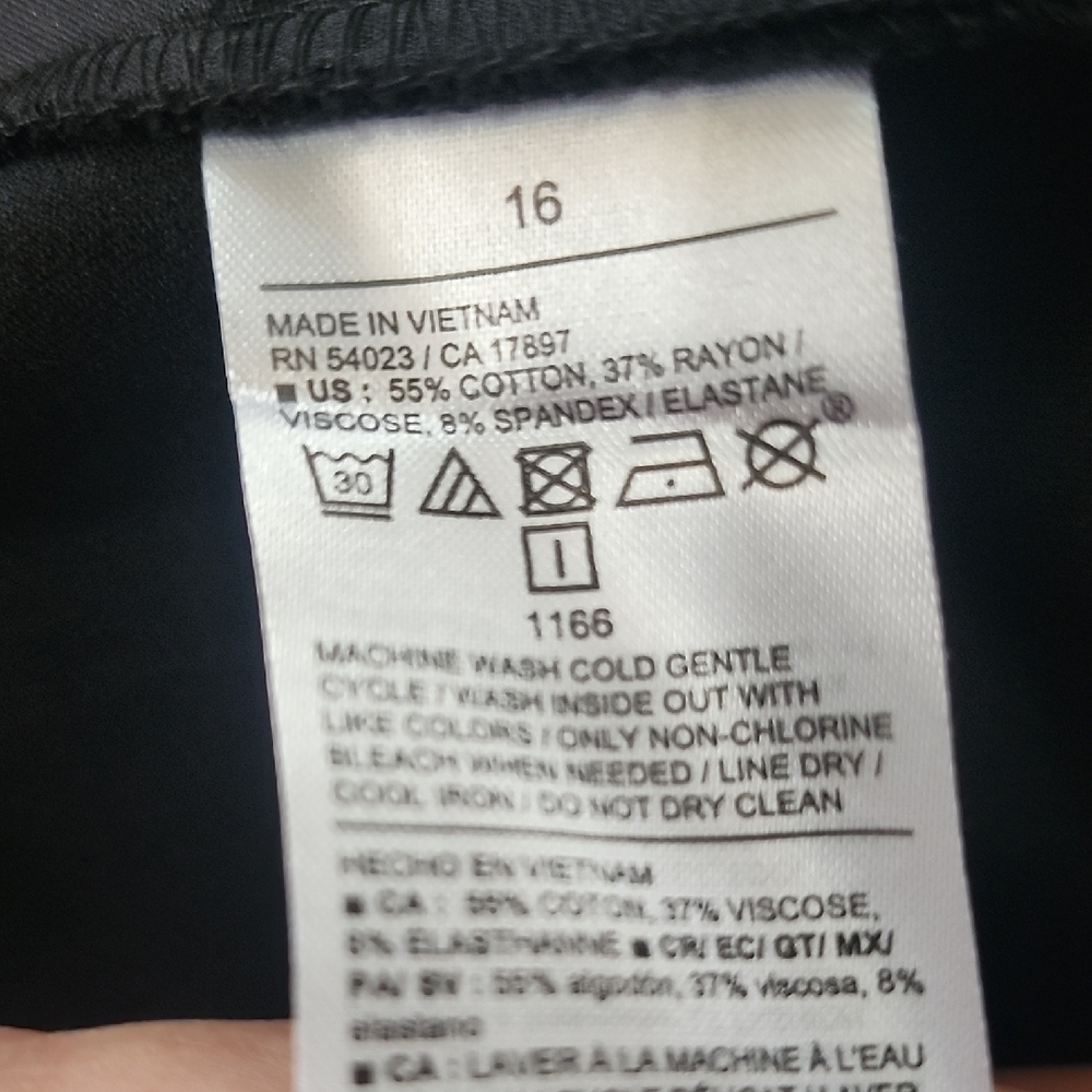 Old Navy Women's NWT Extra High Rise Polished Pixie Pants - Picture 14 of 14